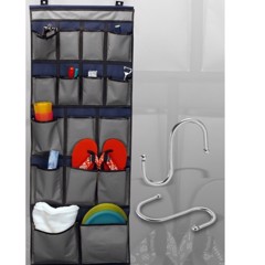 GOCAMP Organizer med 16 fickor för förvaring, hängd vertikalt med metallkrokar.